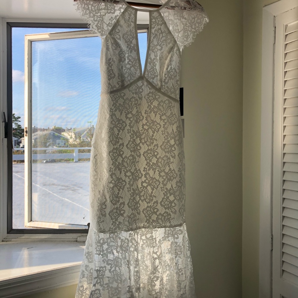 White lace dress